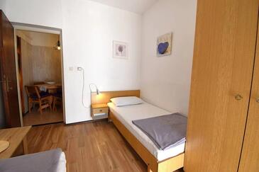 Apartmaji s parkingom Banjol, Rab - 24672