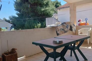 Two bedroom apartment Brgulje, Molat (A-24673-a(