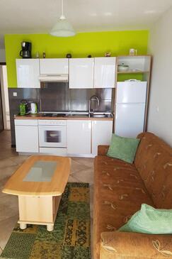 Rodinné apartmány s bazénem Lovran, Opatija - 24675