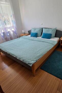 Apartmani s bazenom pogodni za obitelji s djecom Lovran, Opatija - 24675