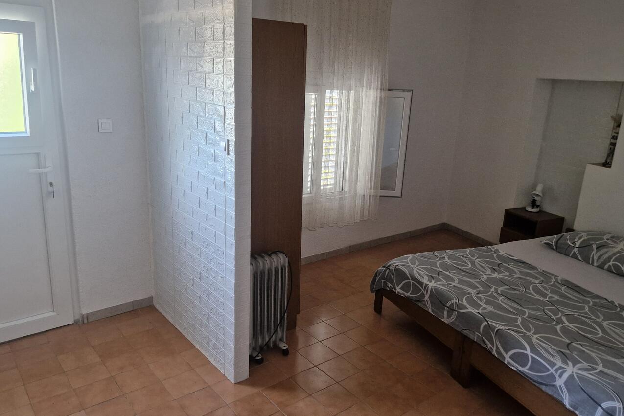Appartamenti accanto al mare San Pietro - Ubli, Lagosta - Lastovo - 24676