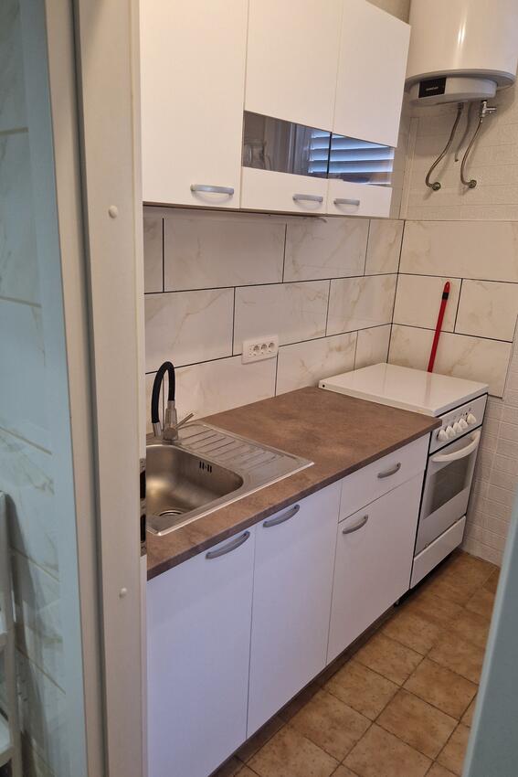 Appartamenti accanto al mare San Pietro - Ubli, Lagosta - Lastovo - 24676