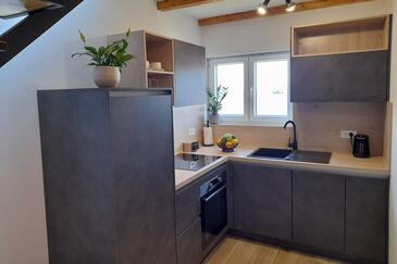 Familienferienwohnungen am Meer Kali, Ugljan - 24677