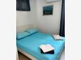 Preko, Dormitorio en alojamiento de tipo studio-apartment, aire acondicionado disponible y WiFi.