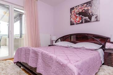 Apartmanok parkolóhellyel Slatine, Ciovo - 24692