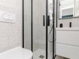 Slatine, Bagno nell'alloggi del tipo studio-apartment, WiFi.