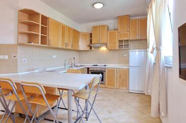 Zadar, Cucina nell'alloggi del tipo apartment, WiFi.