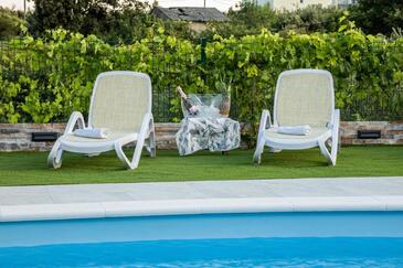 Haus mit Pool für Familien Kastel Novi, Kastela - 24698