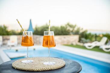 Dom s bazénom pre rodinu Kaštel Novi, Kaštela - 24698 Adriatic.hr