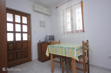 Apartments by the sea Vis - 2470