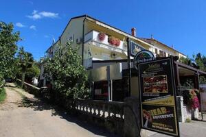 Apartmanok a tenger mellett Malinska, Krk - 24705