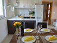 Sveti Filip i Jakov, Кухня в размещении типа apartment, WiFi.