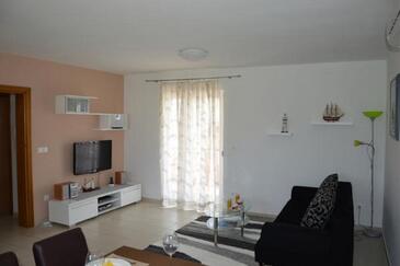 Sveti Filip i Jakov, Гостиная в размещении типа apartment, доступный кондиционер и WiFi.