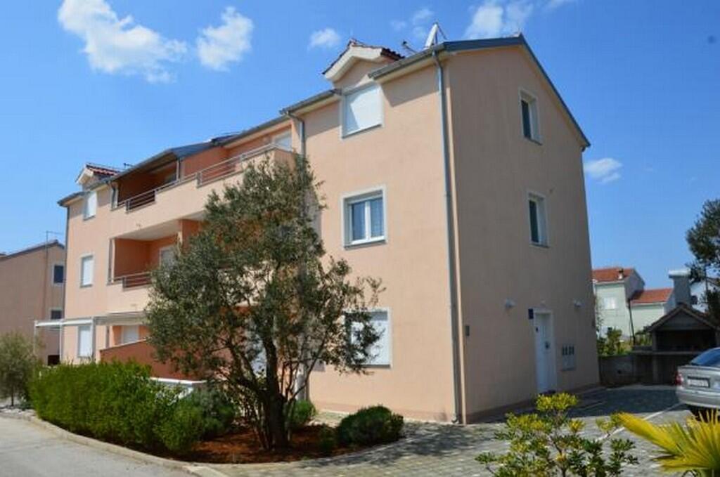 Apartamente cu parcare Sveti Filip i Jakov, Biograd - 24707
