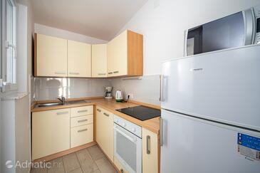 Апартаменти з паркуванням Паг - Pag - 24714