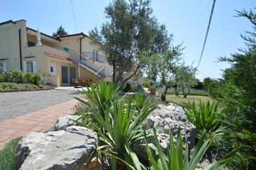 Apartmaji s parkingom Novi Vinodolski - 24716 Adriatic.hr