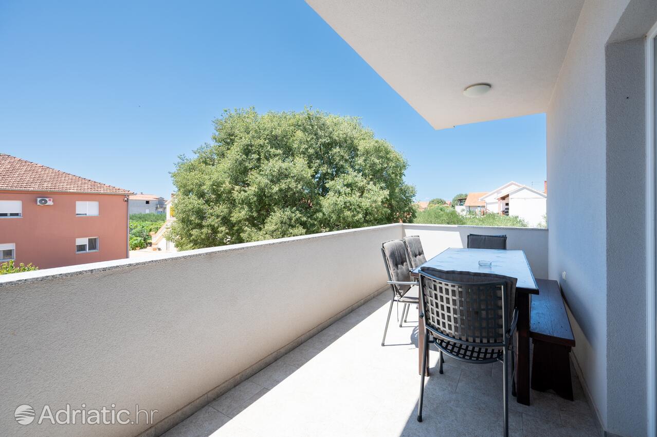 Apartments with parking space Biograd na Moru, Biograd - 24723