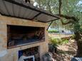 Biograd na Moru, Biograd, Tuin 24723 - Appartementen met een zandstrand.
