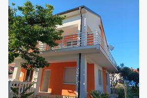Apartmány s parkovištěm Zadar - 24724