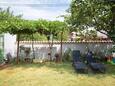 Valtura, Pula, Giardino 24732 - Casa vacanze con la spiaggia ghiaiosa.