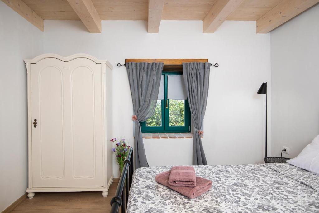 Nyaralóház parkolóhellyel Valtura, Pula - 24732