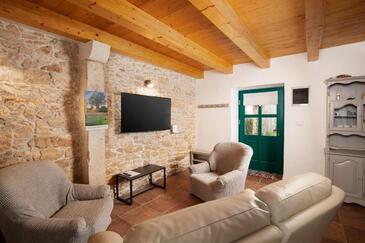 Casa vacanze con parcheggio Valtura, Pola - Pula - 24732