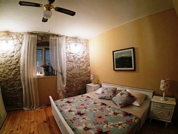 Ferienhaus mit Parkplatz Blato, Korcula - 24736