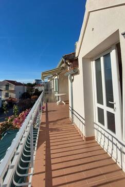 Apartmaji s parkingom Vodice - 24737