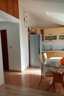 Apartmaji s parkingom Vodice - 24737