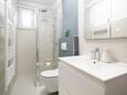 Kaštel Stari, Ванная комната 2 в размещении типа apartment, WiFi.