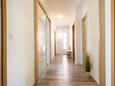 Kaštel Stari, Коридор в размещении типа apartment, WiFi.