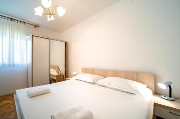 Apartmani s parkingom Lopar, Rab - 24754