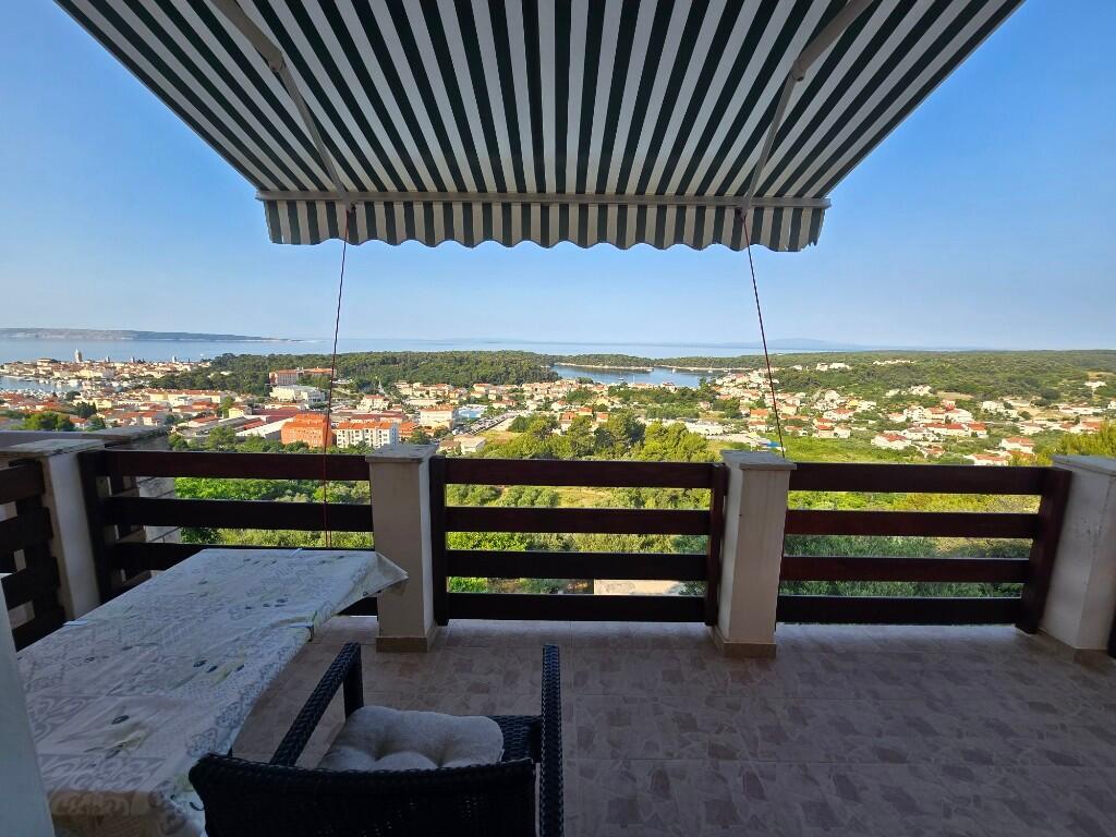 Ferienwohnungen mit Parkplatz Palit, Rab - 24756
