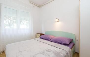 Apartments with parking space Pag - 24758