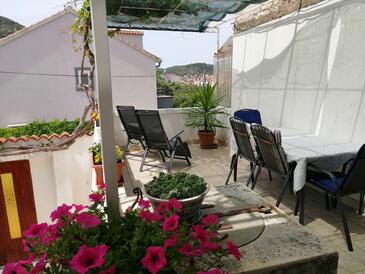 Appartamenti con parcheggio Lissa - Vis - 2476