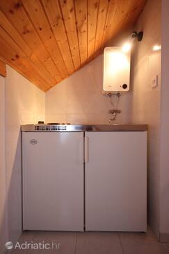 Apartmaji s parkingom Vis - 2476