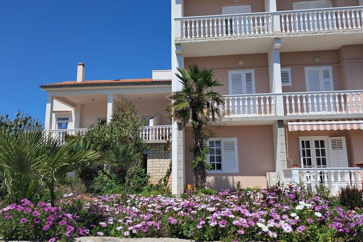 Apartmány pri mori Rab - 24761