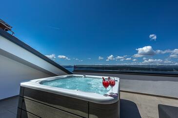 Familiehus med basseng Crikvenica - 24765