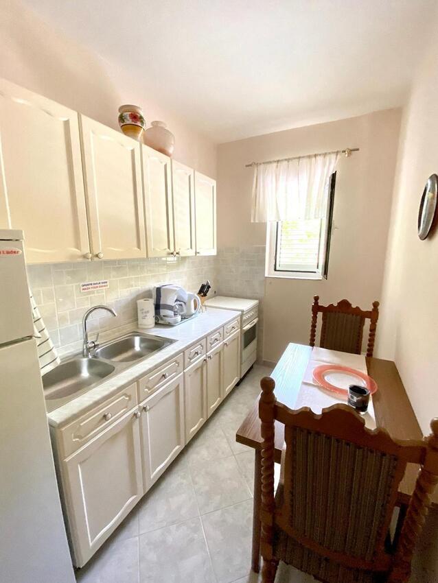 Apartments and rooms by the sea Gozinka, Rab - 24767