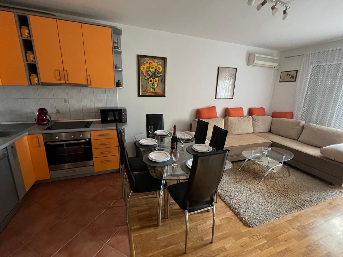 Appartementen met internet Makarska - 24779