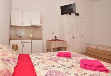 Makarska, Kuhinja v nastanitvi vrste studio-apartment, WiFi.