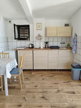 Ferienwohnungen am Meer Jablanac, Senj - 24793