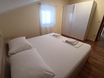 Apartmány s parkovištěm Lun, Pag - 24796