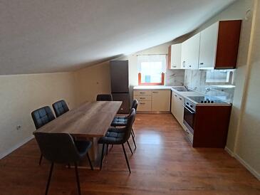 Apartmány s parkovištěm Lun, Pag - 24796