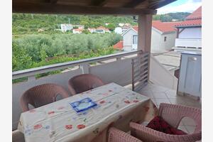 Apartmanok parkolóhellyel Palit, Rab - 24800
