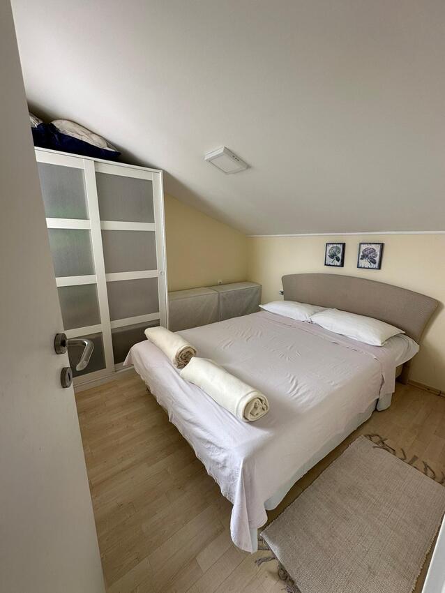 Апартаменты с парковкой Селине - Seline, Пакленица - Paklenica - 24806