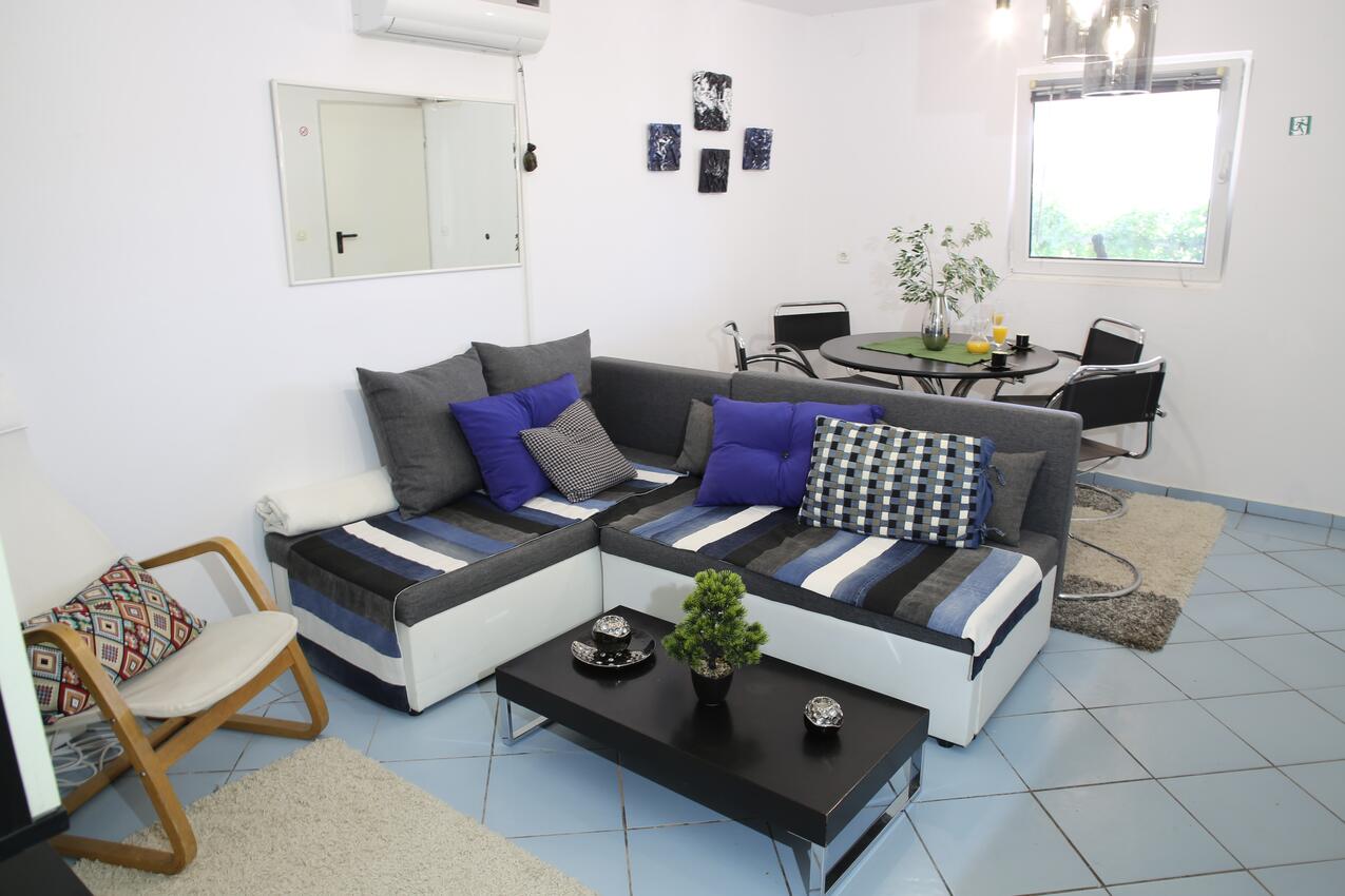 Appartements avec parking Seline, Paklenica - 24806