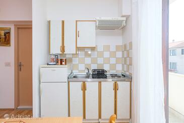 Appartamenti con parcheggio Vodizze - Vodice - 24808