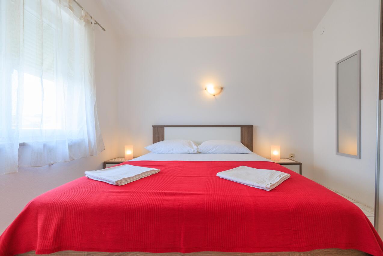 Apartmaji s parkingom Krk - 24809