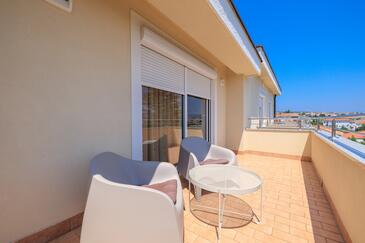 Apartmaji s parkingom Krk - 24809